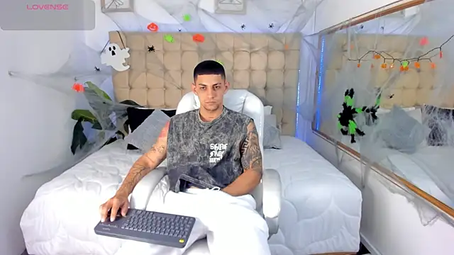 Alex cute77 online show from October 17, 12:08 pm