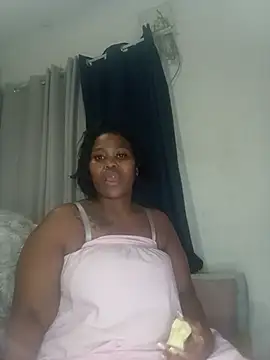 Real1SweetQueen online show from July 24, 9:46 pm