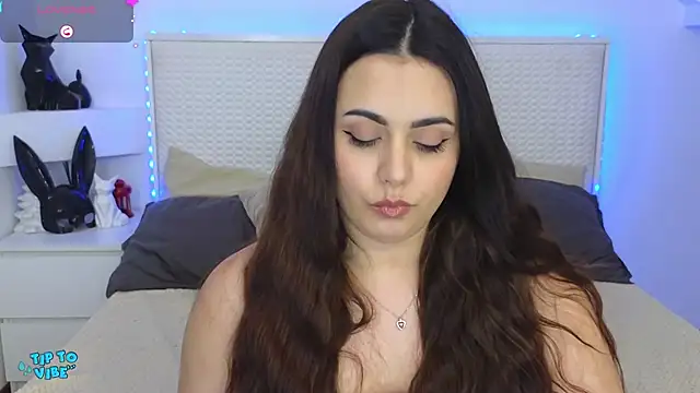 Eva Rogers  online show from January 23, 2:50 pm