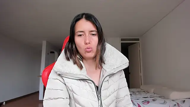 Snapshot of zoe_jeane_beker chatting on December 29, 9:20 pm zoe jeane beker online show from December 29, 9:20 pm