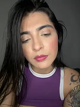 CristalCerati online show from January 14, 11:05 pm