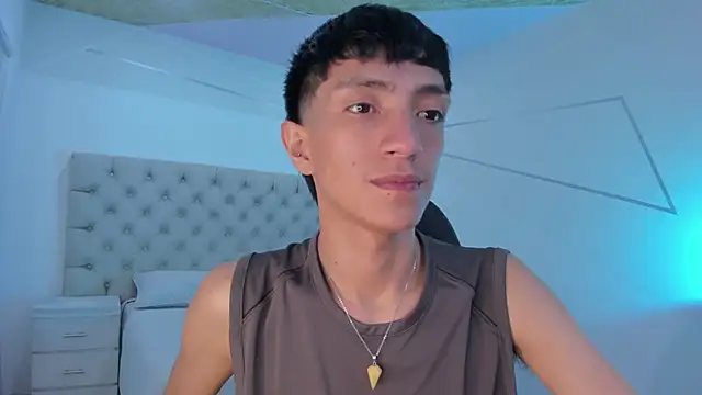 DereckCooperr online show from October 30, 10:43 pm