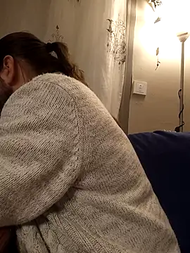 Snapshot of teekoine1 chatting on March 3, 1:56 am teekoine1 online show from March 3, 1:56 am