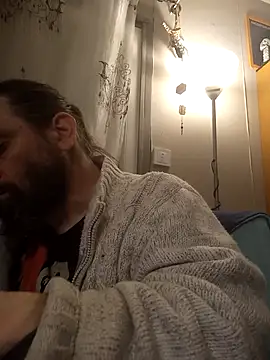 Snapshot of teekoine1 chatting on March 12, 2:29 am teekoine1 online show from March 12, 2:29 am