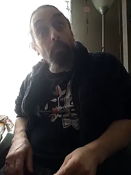 Snapshot of teekoine1 chatting on April 1, 3:09 pm teekoine1 online show from April 1, 3:09 pm