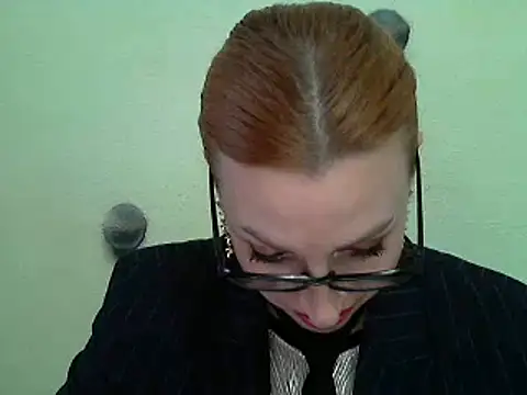 Jillian Pattie online show from December 29, 12:45 pm