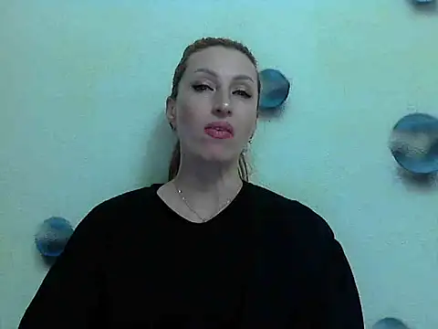 Jillian Pattie online show from January 24, 2:30 pm