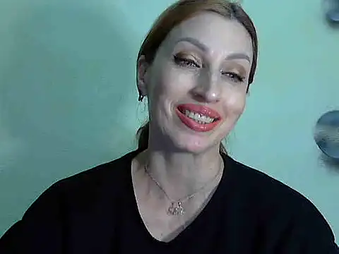 Jillian Pattie online show from February 1, 5:47 pm