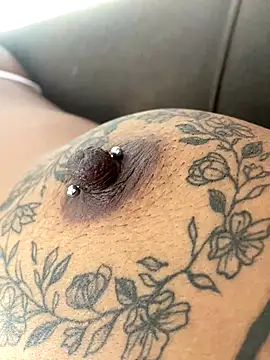 Snapshot of MariaLorenaah chatting on September 24, 4:32 pm MariaLorenaah online show from September 24, 4:32 pm