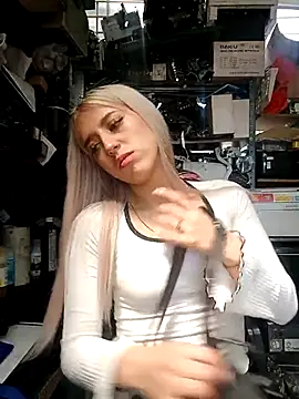 eva-2023 online show from February 27, 6:53 pm