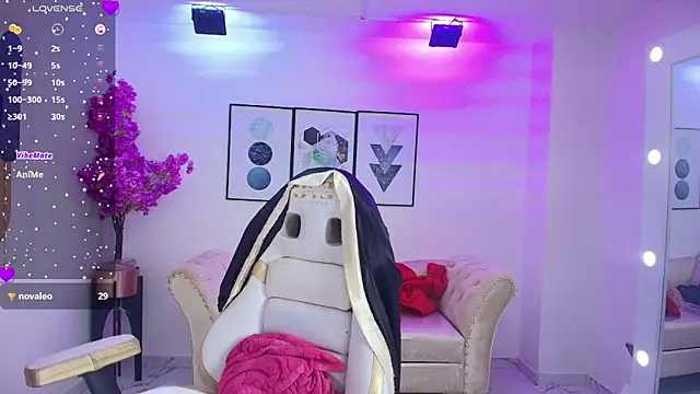 Isa reel online show from March 24, 8:14 pm