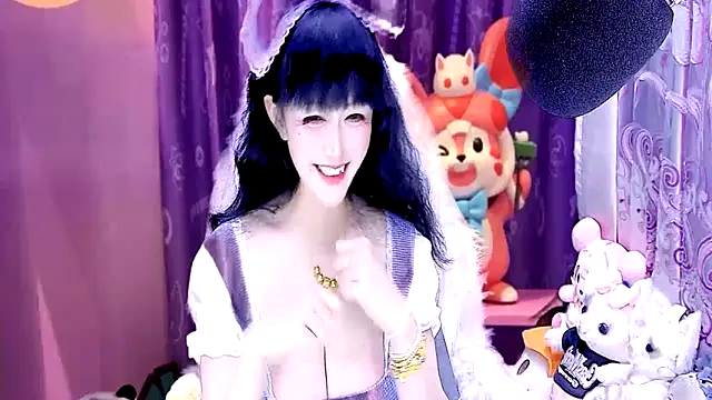 Snapshot of kumamon- chatting on January 11, 2:47 pm kumamon- online show from January 11, 2:47 pm