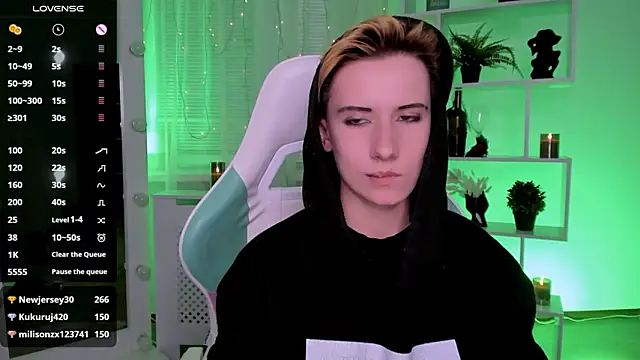 Snapshot of _Rein_ramm chatting on March 8, 2:04 am Rein ramm online show from March 8, 2:04 am