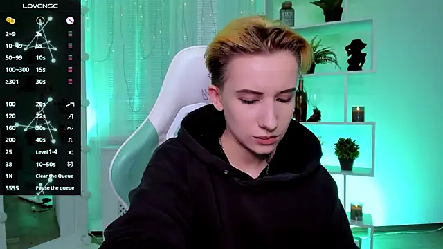 Snapshot of _Rein_ramm chatting on March 13, 4:35 pm Rein ramm online show from March 13, 4:35 pm