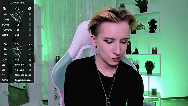 Snapshot of _Rein_ramm chatting on March 21, 4:32 pm Rein ramm online show from March 21, 4:32 pm