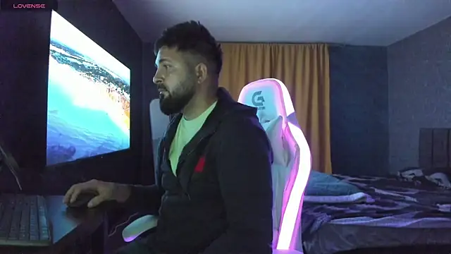 Eduu2322 online show from September 25, 7:06 pm