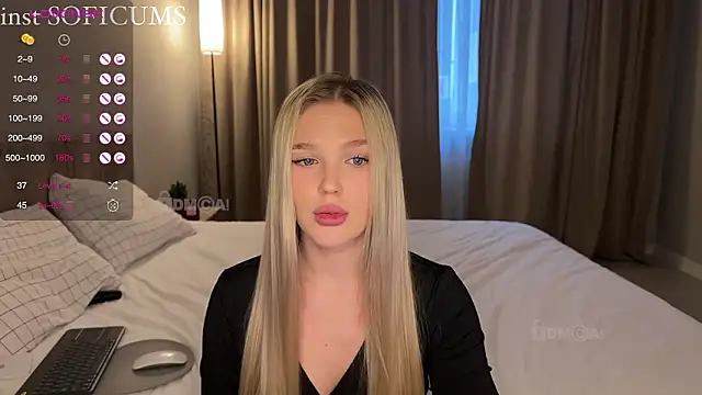 soficumss online show from March 21, 3:04 pm