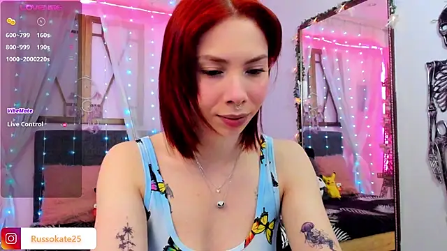 Snapshot of laura_olssen chatting on September 22, 12:40 pm laura olssen online show from September 22, 12:40 pm