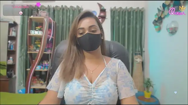 Snapshot of OH-Monica chatting on May 9, 3:39 pm OH-Monica online show from May 9, 3:39 pm