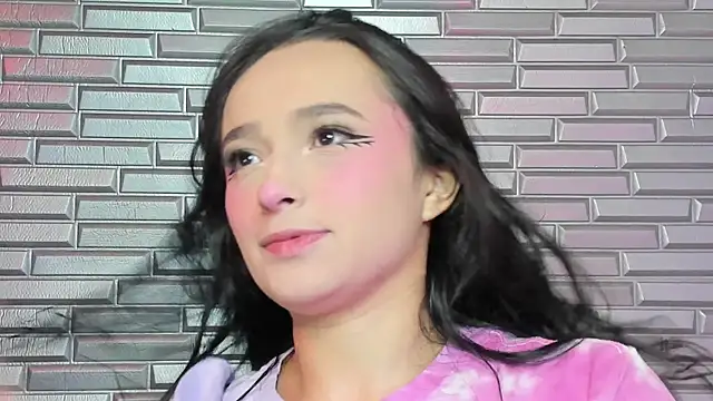 issagarcia online show from December 4, 2:04 pm