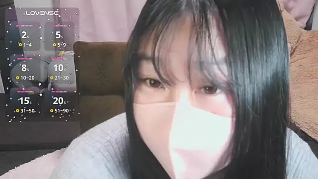 Snapshot of yuinyan3150 chatting on February 15, 6:59 pm yuinyan3150 online show from February 15, 6:59 pm