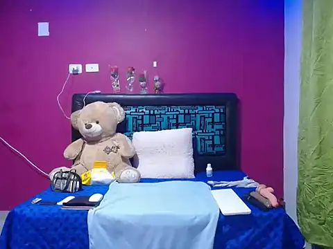 karolhot916 online show from March 5, 12:06 am