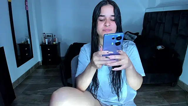 SweetMegan 1 online show from January 30, 7:29 am