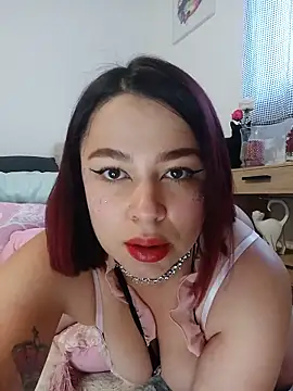 Lia Roxx online show from May 15, 6:15 pm