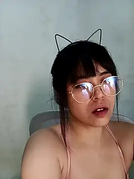 Snapshot of Chall_mee chatting on October 5, 9:40 am Chall mee online show from October 5, 9:40 am