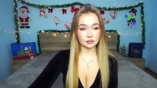 StacyYellig online show from December 29, 8:04 pm