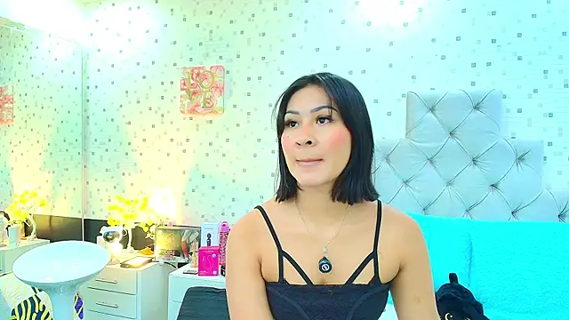 Snapshot of JulietaReyess chatting on May 16, 12:15 pm JulietaReyess online show from May 16, 12:15 pm