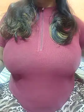 CUTE SOPHIA- online show from February 15, 8:01 pm