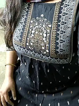 CUTE SOPHIA- online show from October 15, 9:31 am