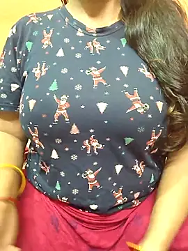 CUTE SOPHIA- online show from March 12, 1:45 am