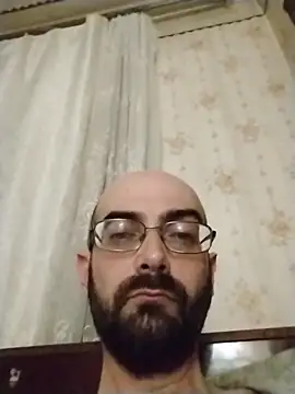 Snapshot of ArsenSavas chatting on April 19, 9:39 pm ArsenSavas online show from April 19, 9:39 pm