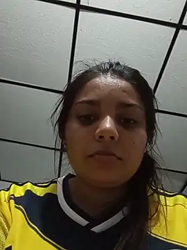 stefanie010 online show from May 28, 11:18 am