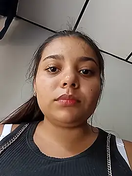 stefanie010 online show from May 31, 4:14 pm