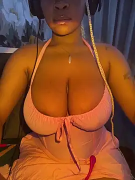 YellowHoneyDip online show from December 8, 11:35 am