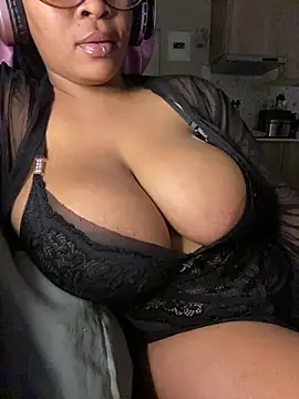 YellowHoneyDip online show from July 28, 5:34 pm