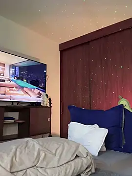 Snapshot of santiago_01 chatting on March 15, 12:04 am santiago 01 online show from March 15, 12:04 am