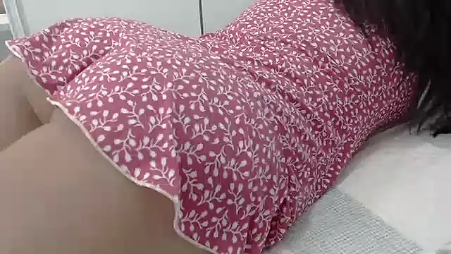 Snapshot of TODALINDA chatting on February 13, 4:00 am TODALINDA online show from February 13, 4:00 am