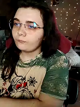 DenisHailey online show from February 3, 7:18 am