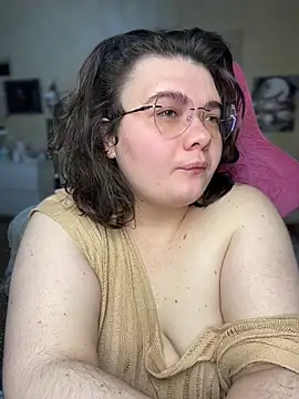 DenisHailey online show from June 28, 8:48 pm