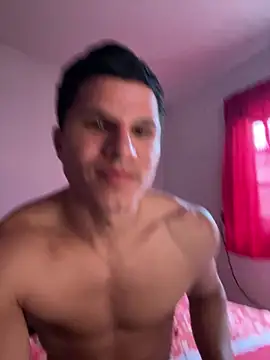 Snapshot of pedrovkr3 chatting on May 3, 4:35 pm pedrovkr3 online show from May 3, 4:35 pm