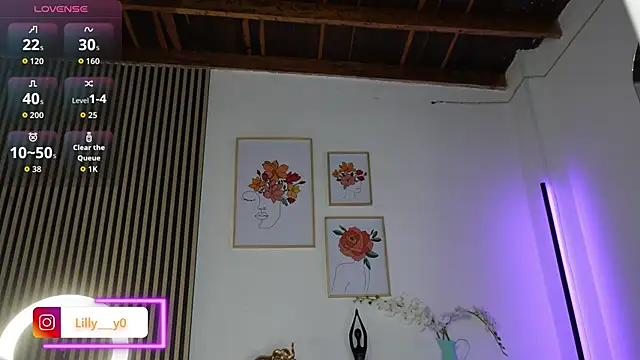 LillyDolls23 online show from November 1, 12:40 pm