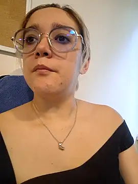 NaomiShimizu online show from March 1, 7:05 pm