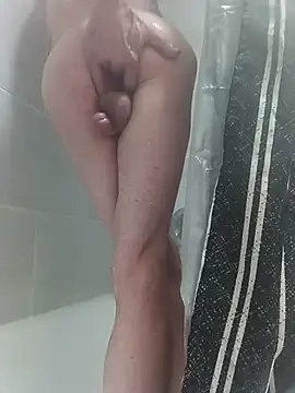 chillmfrs online show from February 15, 8:57 am