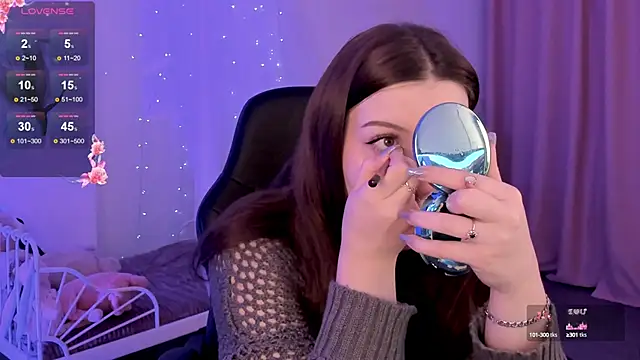 CoralineKeyns online show from February 11, 5:26 am