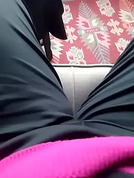 Snapshot of sevinc939 chatting on February 4, 5:53 am sevinc939 online show from February 4, 5:53 am