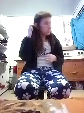 Cameron puppy online show from March 23, 3:43 am